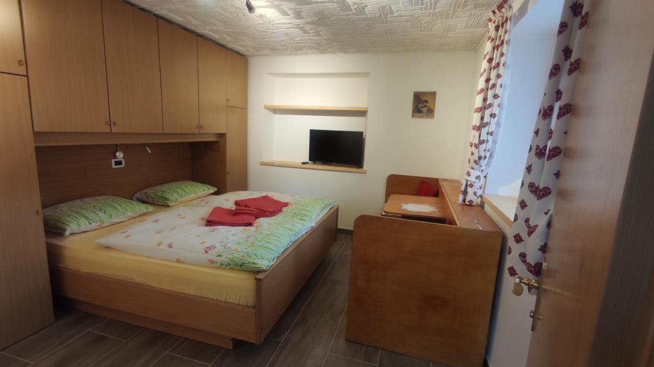 Ciasa Andy Apartment Badia  Luaran gambar